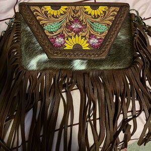 Full leather cow hide crossbody purse 🤠🐄
